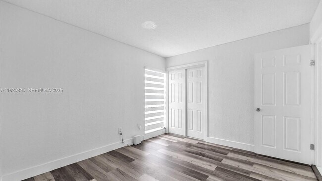 Building Photo - 11421 SW 84th St