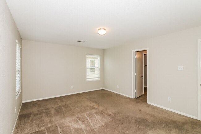 Building Photo - 14807 Waverly Hill Ln