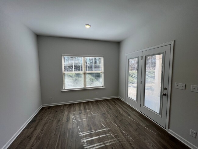 Building Photo - Gorgeous NEW CONSTRUCTION 3 BR 2 Bath Home - Right off Hwy 231 S.