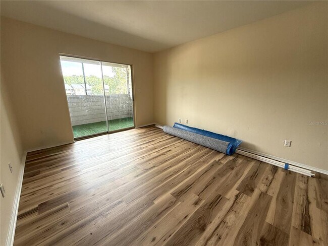 Building Photo - 1400 Gandy Blvd N