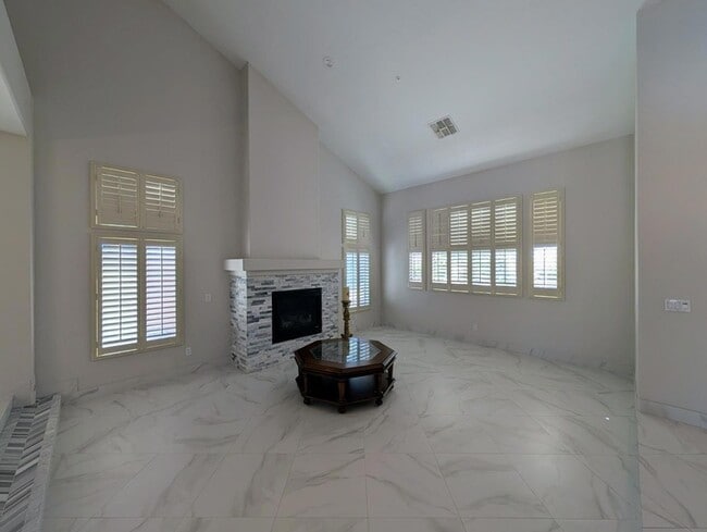 Building Photo - 27321 N Gidiyup Trail