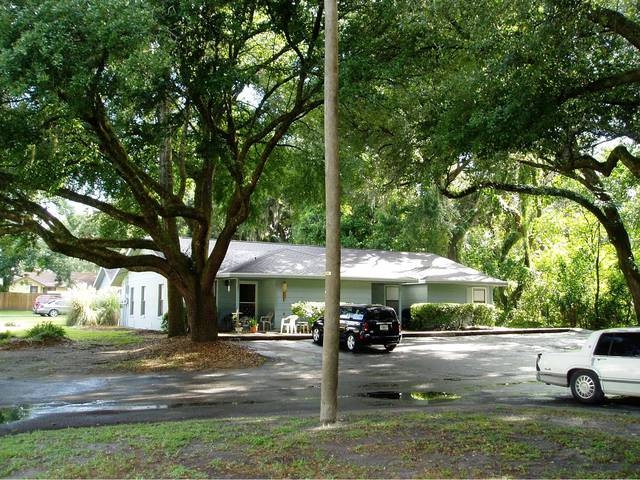 Century Oaks - Century Oaks Apartments