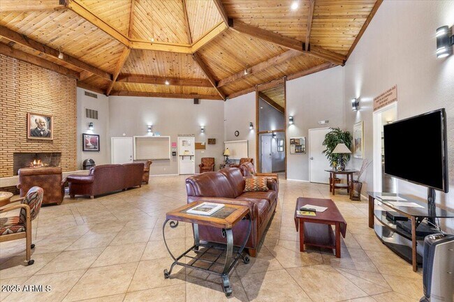 Building Photo - 7430 E Chaparral Rd