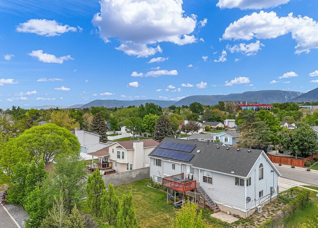 Building Photo - 11134 Hawkwood Dr