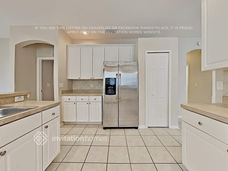 Building Photo - 16312 Bridgeglade Ln