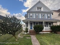 Building Photo - 1531 33 Washburn St