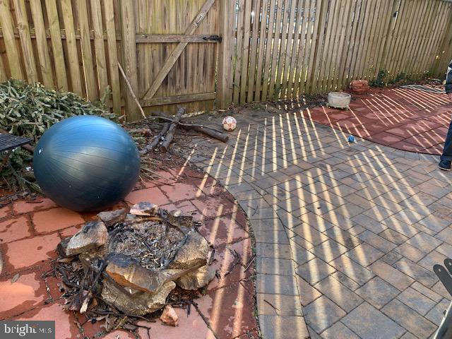 Building Photo - 10307 Friendship Ct