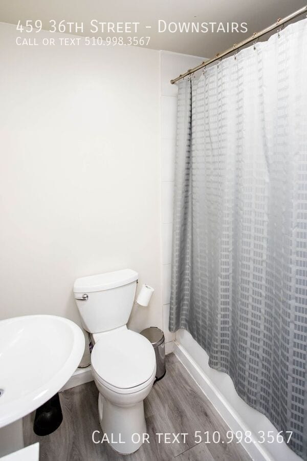 Building Photo - 459 36th St