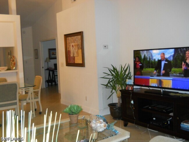 Building Photo - 332 Bradstrom Cir