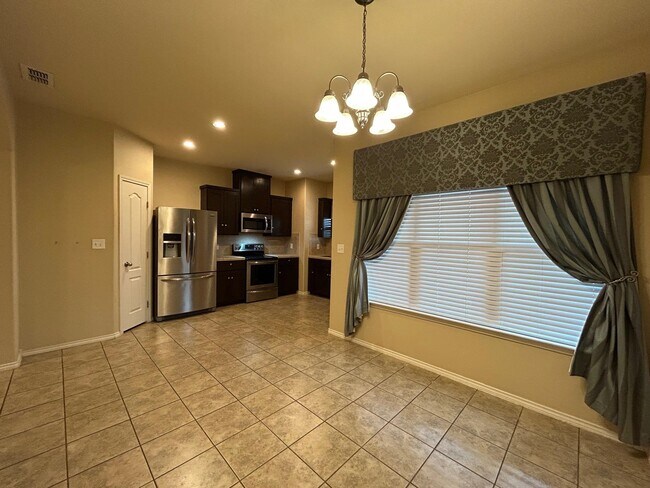 Building Photo - 5012 Lost Hills Trail