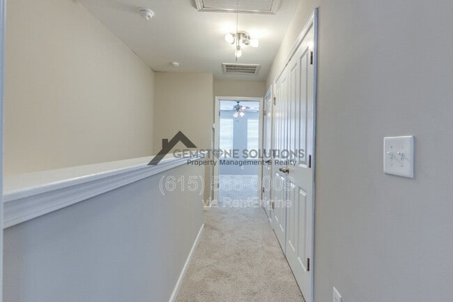 Building Photo - 6007 Dupont Cove Dr
