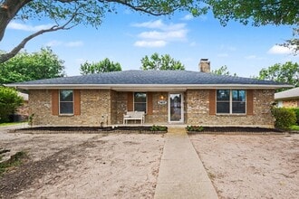 Building Photo - 3407 Tipps Dr