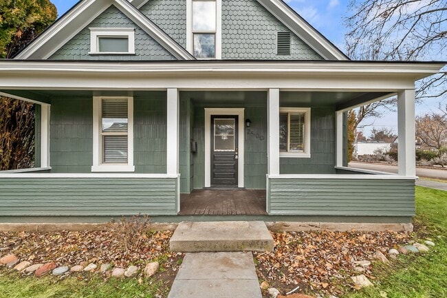 Building Photo - 3 Bedroom 1 Bathroom home in the North End