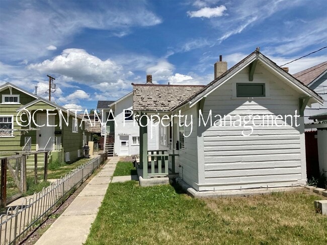 Primary Photo - 618 E 4th St