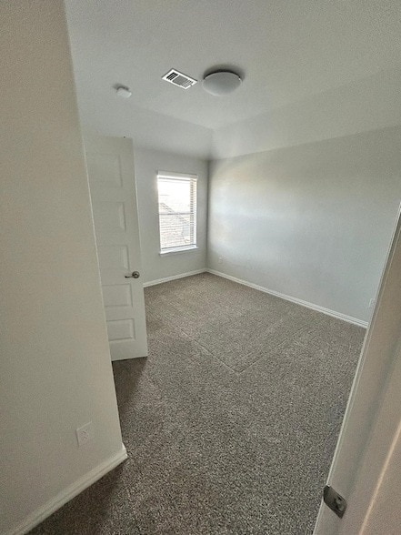 Building Photo - 1704 Dunbrook Rd