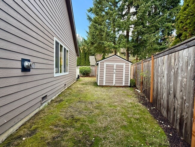 Building Photo - Immaculate Mill Creek Rambler | A/C • Cul-...
