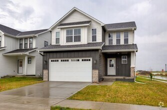 Building Photo - Like-New 4-Bedroom Home in Heritage Park –...