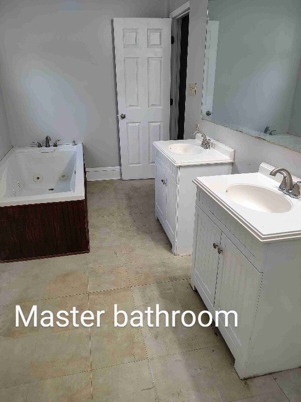 Building Photo - 8155 Columbus Rd