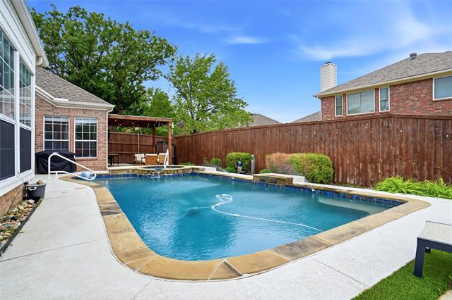 Building Photo - 1800 Sumac Dr