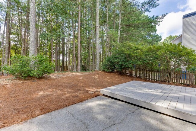 Building Photo - 1795 Lake Heights Cir