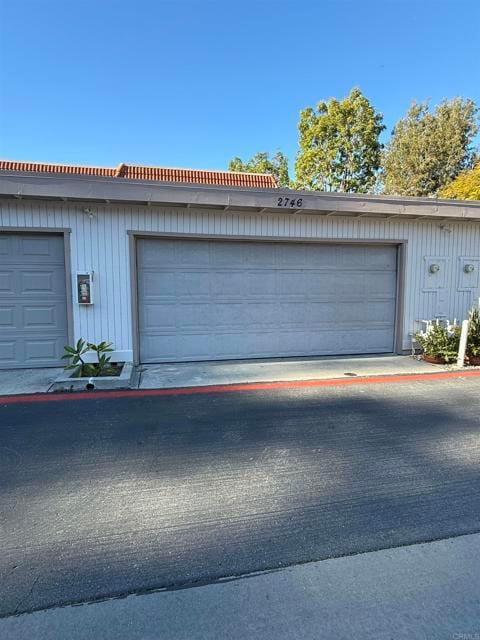 Building Photo - 2746 Via Tulipan