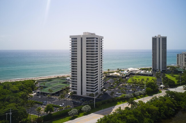 Building Photo - 5550 N Ocean Dr
