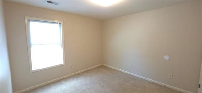Building Photo - 237 Ascott Ln
