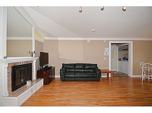 Building Photo - 1406 168th Ave NE