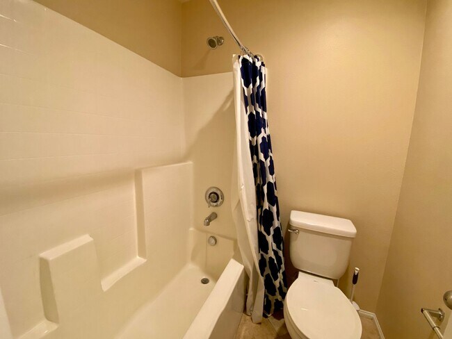 Building Photo - 1526 Milan Ct