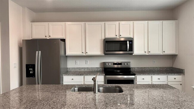 Building Photo - 11032 Great Rock St