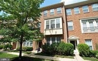 Building Photo - 2303 Huntington Station Ct