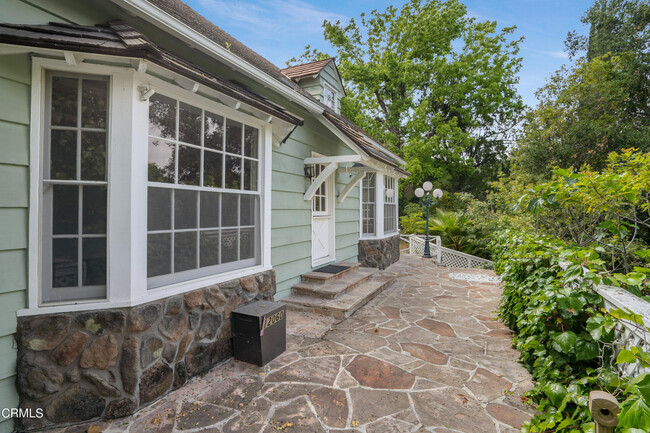 Building Photo - 12060 Laurel Terrace Dr