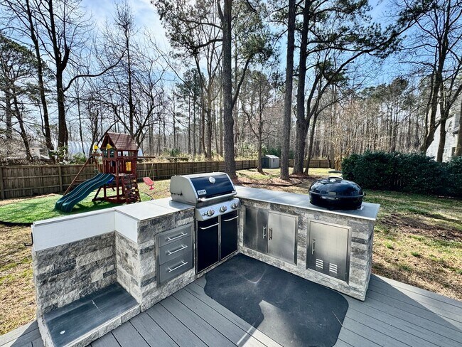 Building Photo - Farmhouse-style Home - Ready NOW in Pungo! A First Time Rental with a HUGE Fenced Yard, Attached ...