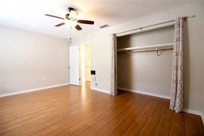 Building Photo - 1920 E Edgewood Dr