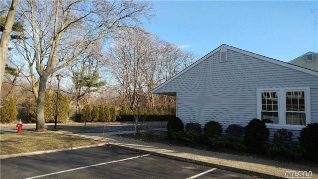 Building Photo - 56 Whalers Cove Dr