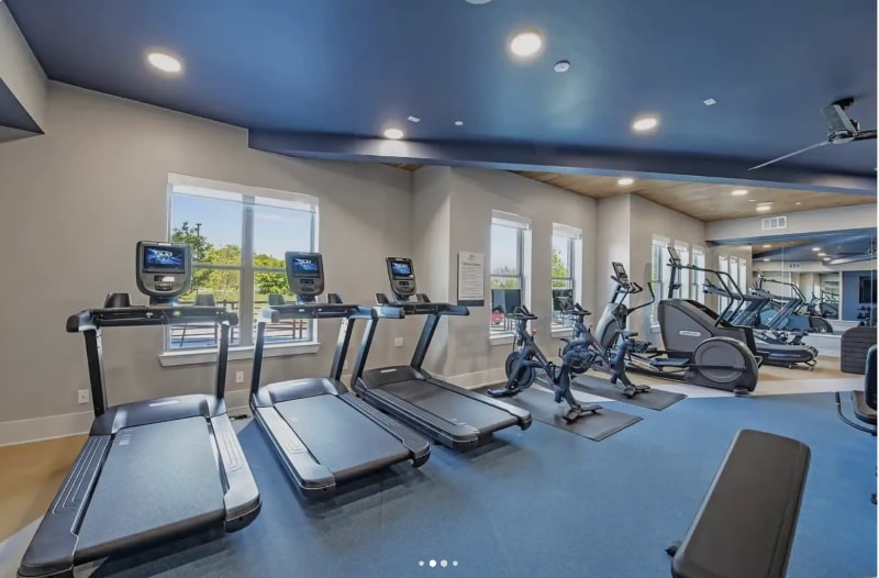 Building Photo - 2422 Firewheel Pkwy