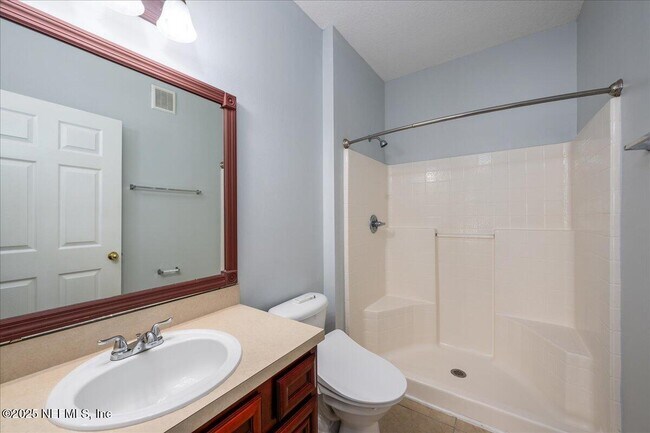 Building Photo - 8227 Lobster Bay Ct