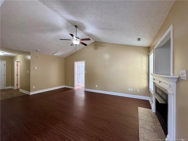 Building Photo - 5616 Duncan St