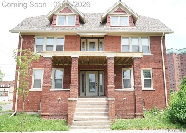 Building Photo - 3716 Lincoln St