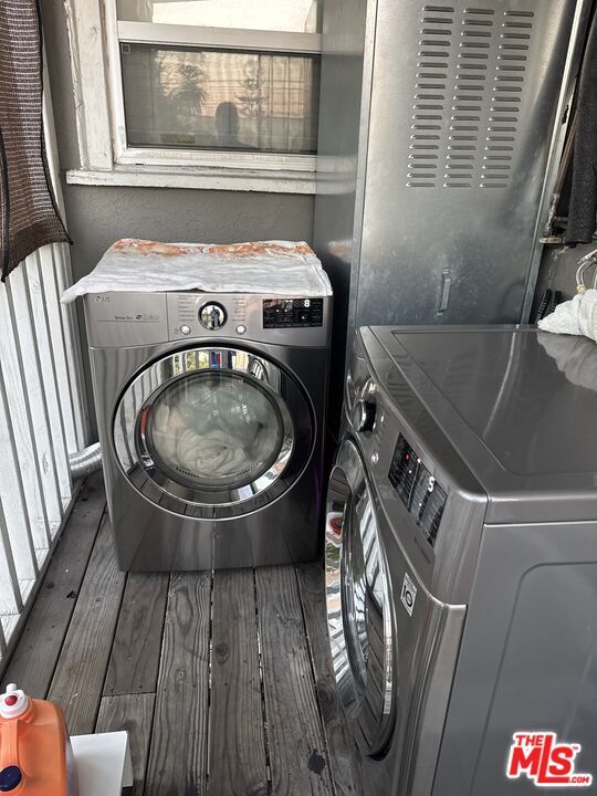 Building Photo - 1610 6th Ave