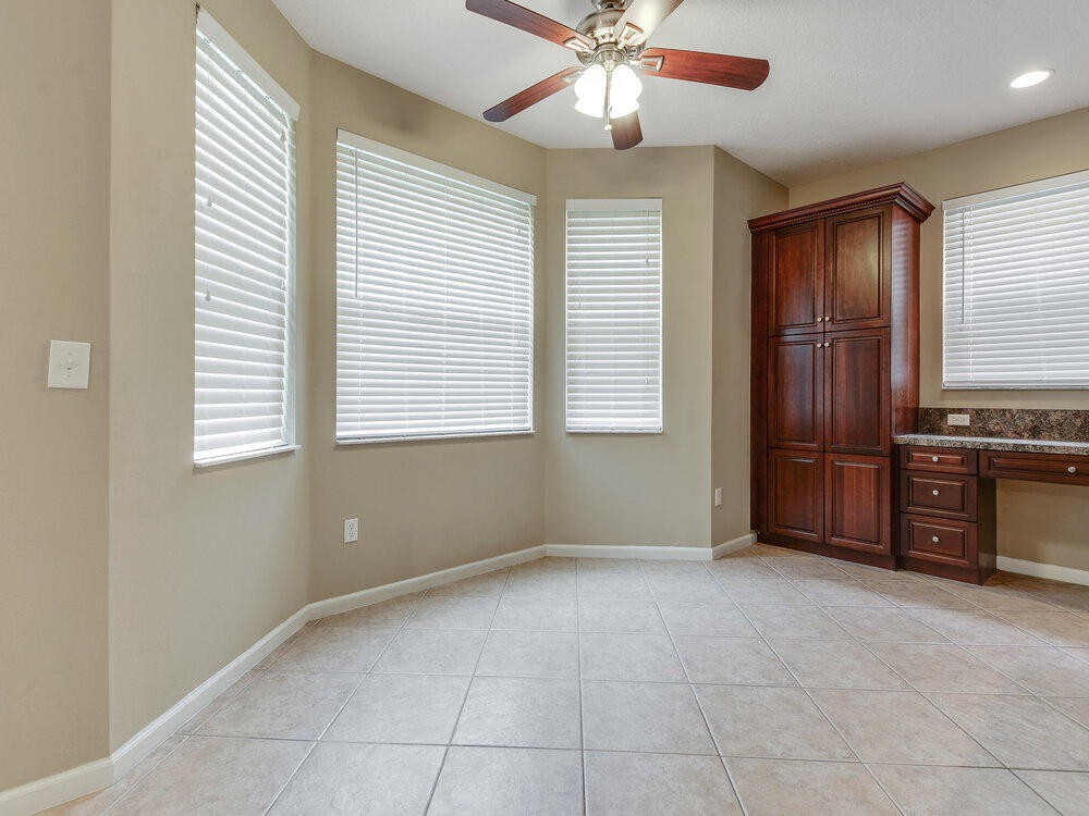Building Photo - 1603 Briar Oak Dr