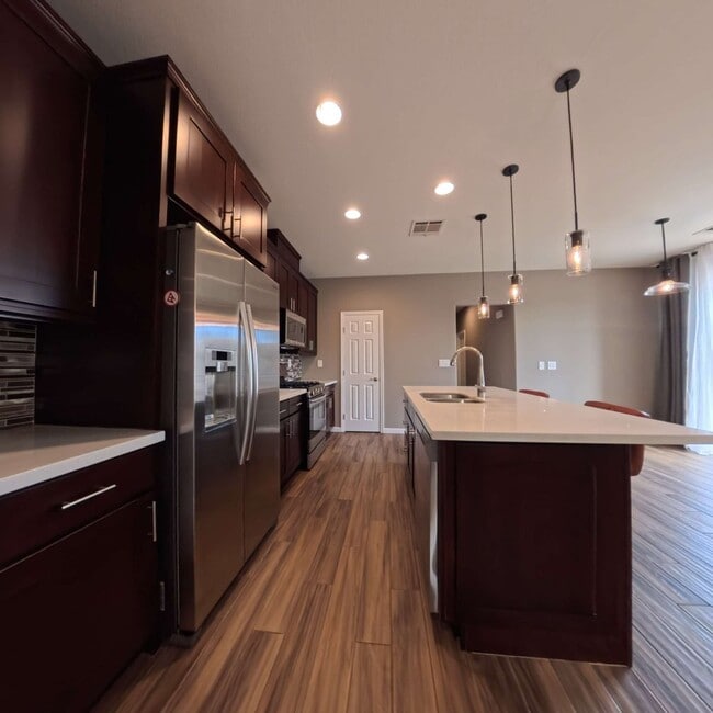 Building Photo - Stylish 2 bedroom 2 bathroom 1 Attached Car Garage at Tripoly South