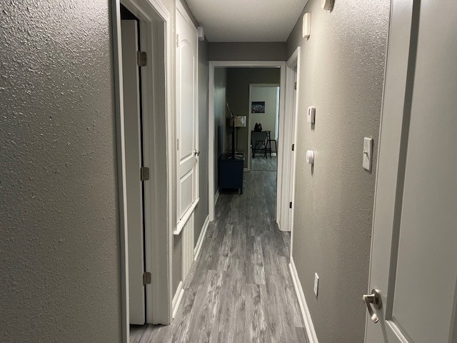 Building Photo - 500 S Valentine St