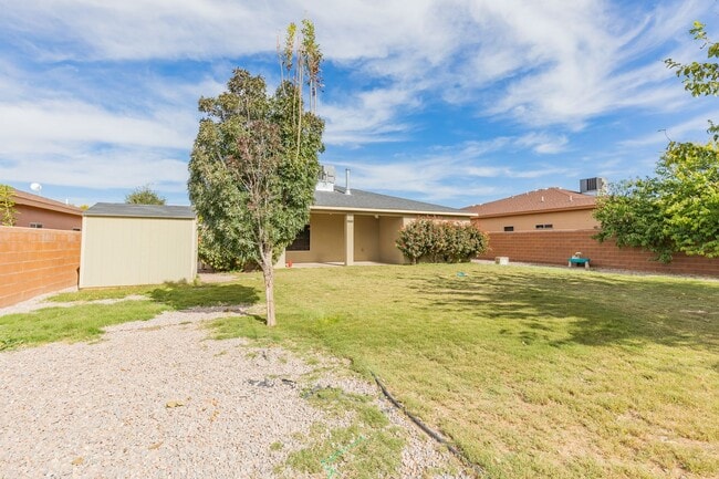 Building Photo - Great 3 Bedroom/2 Bath Home!