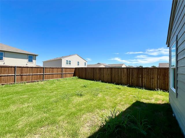 Building Photo - 833 Bluffview Dr