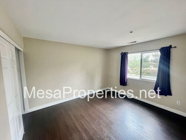 Building Photo - 15471 American Way