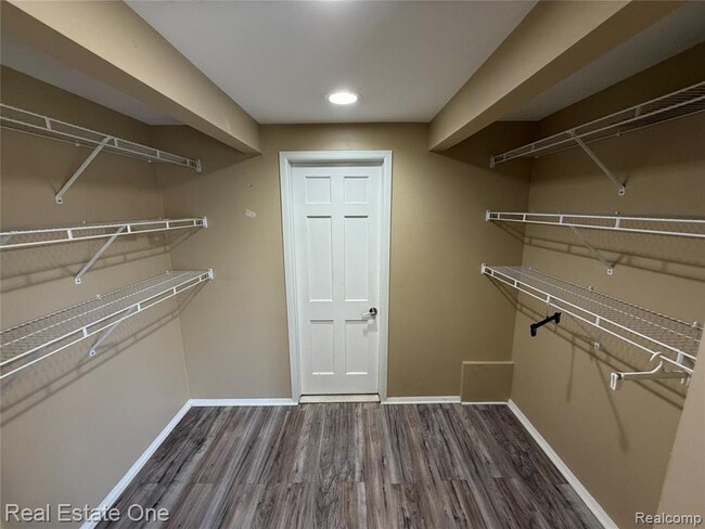 Building Photo - 7068 Heather Heath Ln