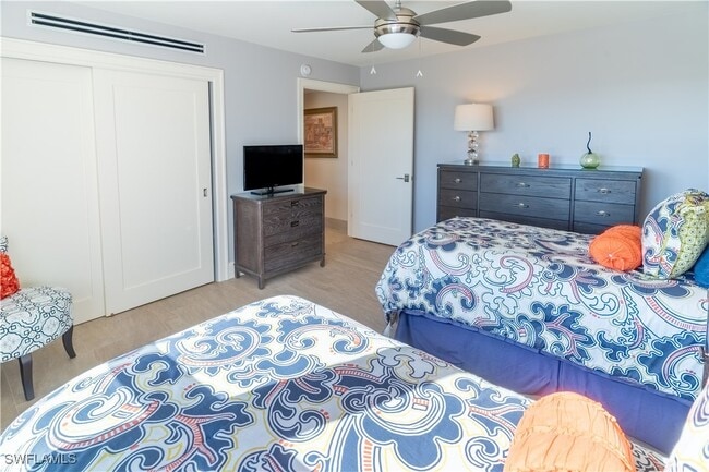 Building Photo - 3 Bluebill Ave