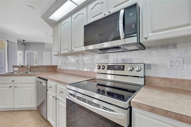 Building Photo - 4628 Bayridge Ct