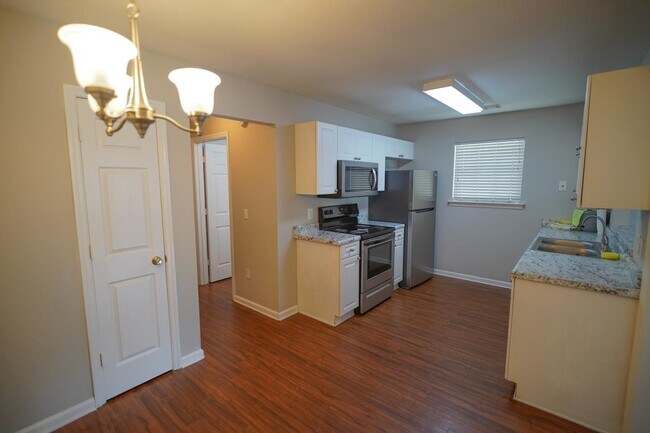 Building Photo - 2788 Westbrook Ct